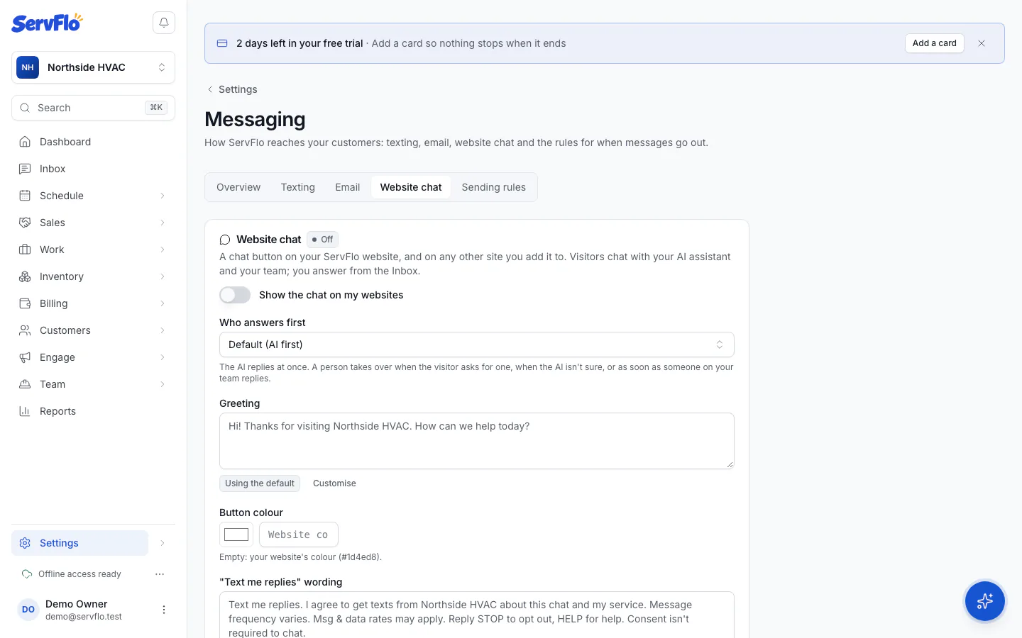 Website chat settings with who answers first, the greeting and color